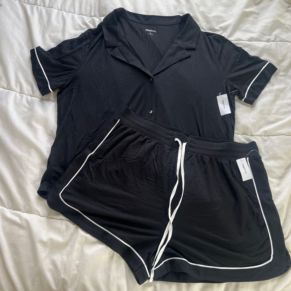 Gap PJ Set